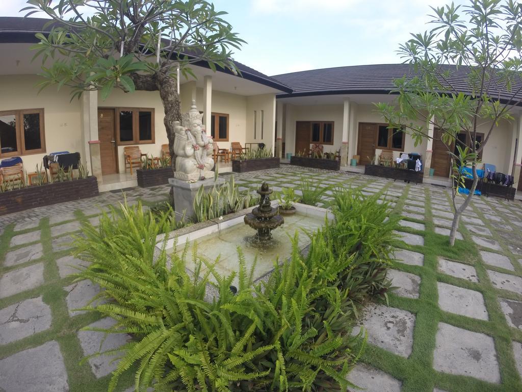 Deka Homestay Mataram Luaran gambar