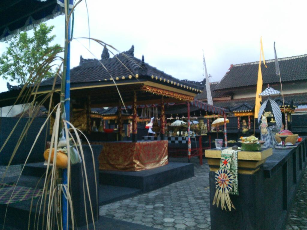 Deka Homestay Mataram Luaran gambar